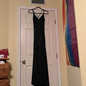 BLACK PROM DRESS